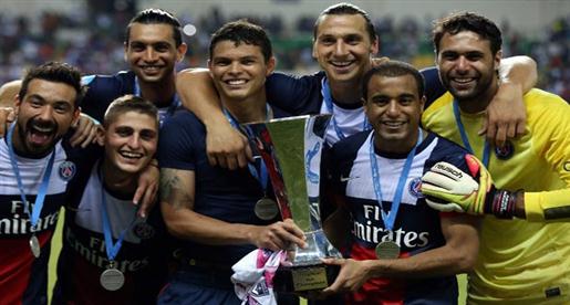 إبراموفيتش يمدد تعاقده مع باريس سان جيرمان حتى 2016 